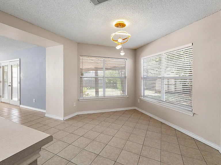 1704 Matagorda Dr — Photo 15