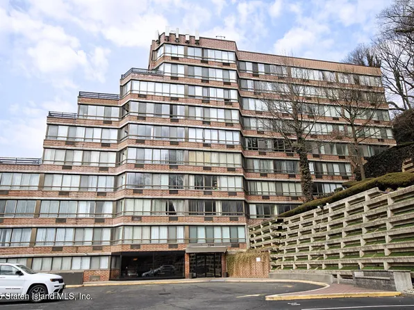 755 Narrows Rd N APT 401, Staten Island, NY 10304