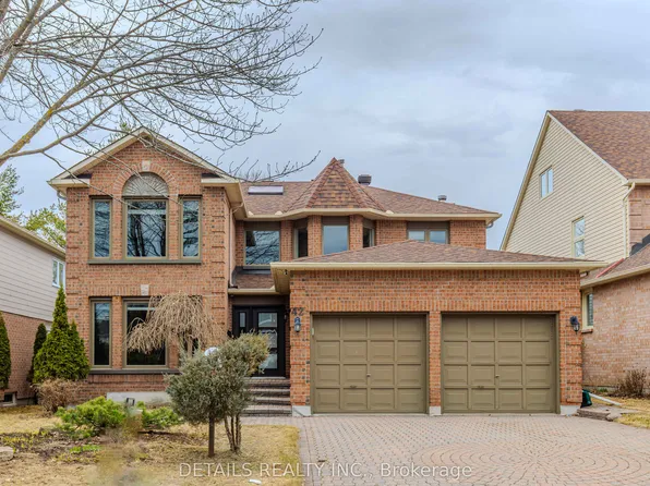 42 Rosenfeld Cres, Ottawa, ON K2K 2L2