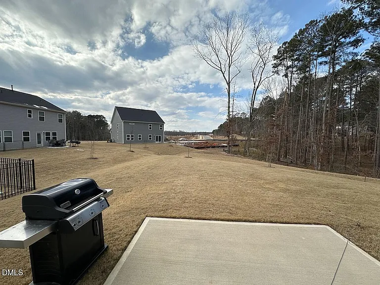 407 Auburndale Ct — Photo 22