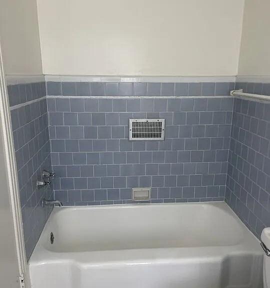 1839 S Beverly Glen Blvd #4 — Photo 9