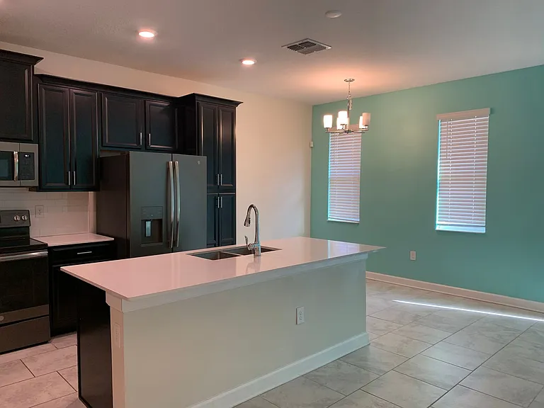 1353 Shinnecock Hills Dr — Photo 2