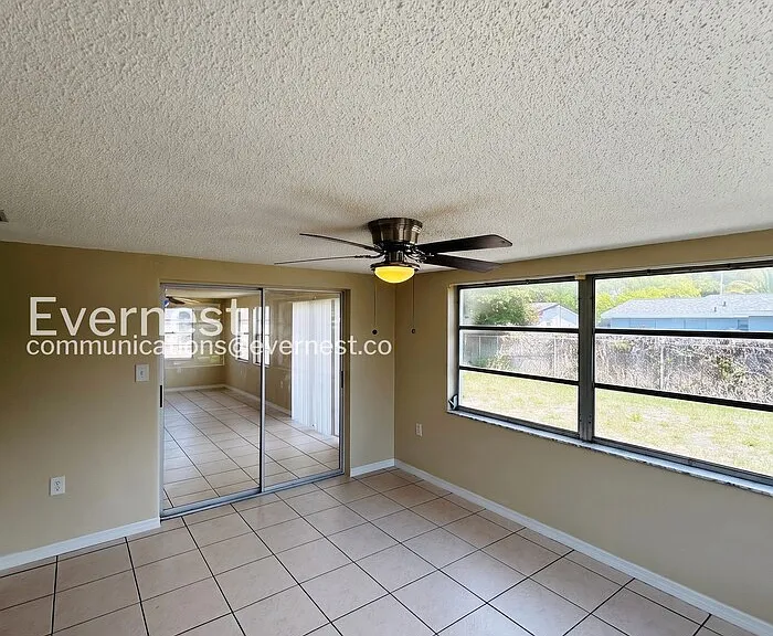 9130 Chatam Ln — Photo 10