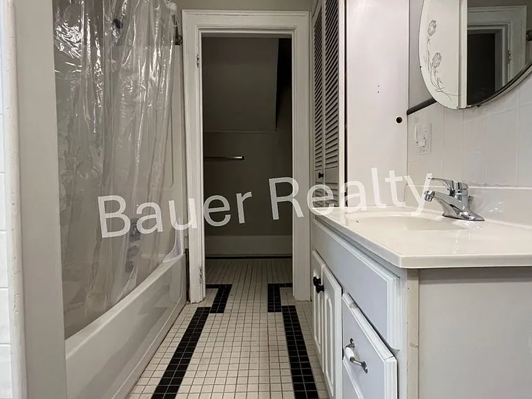 330 Dorchester St — Photo 21