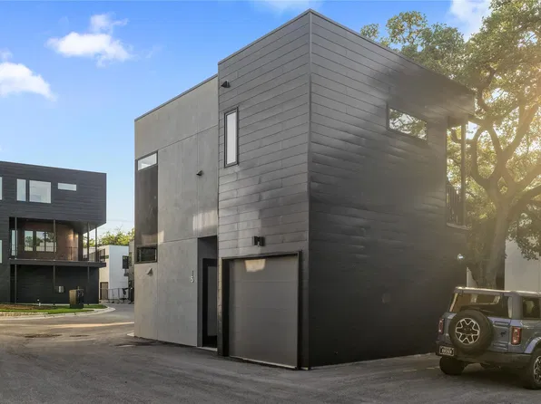 219 Lessin Ln #15, Austin, TX 78704