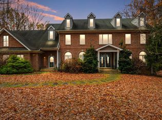 878 Provinceline Rd, Allentown, NJ 08501