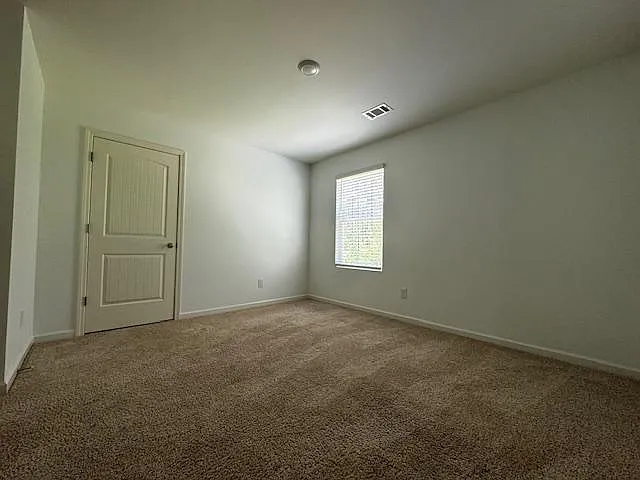 240 Chelsea Park Dr — Photo 41