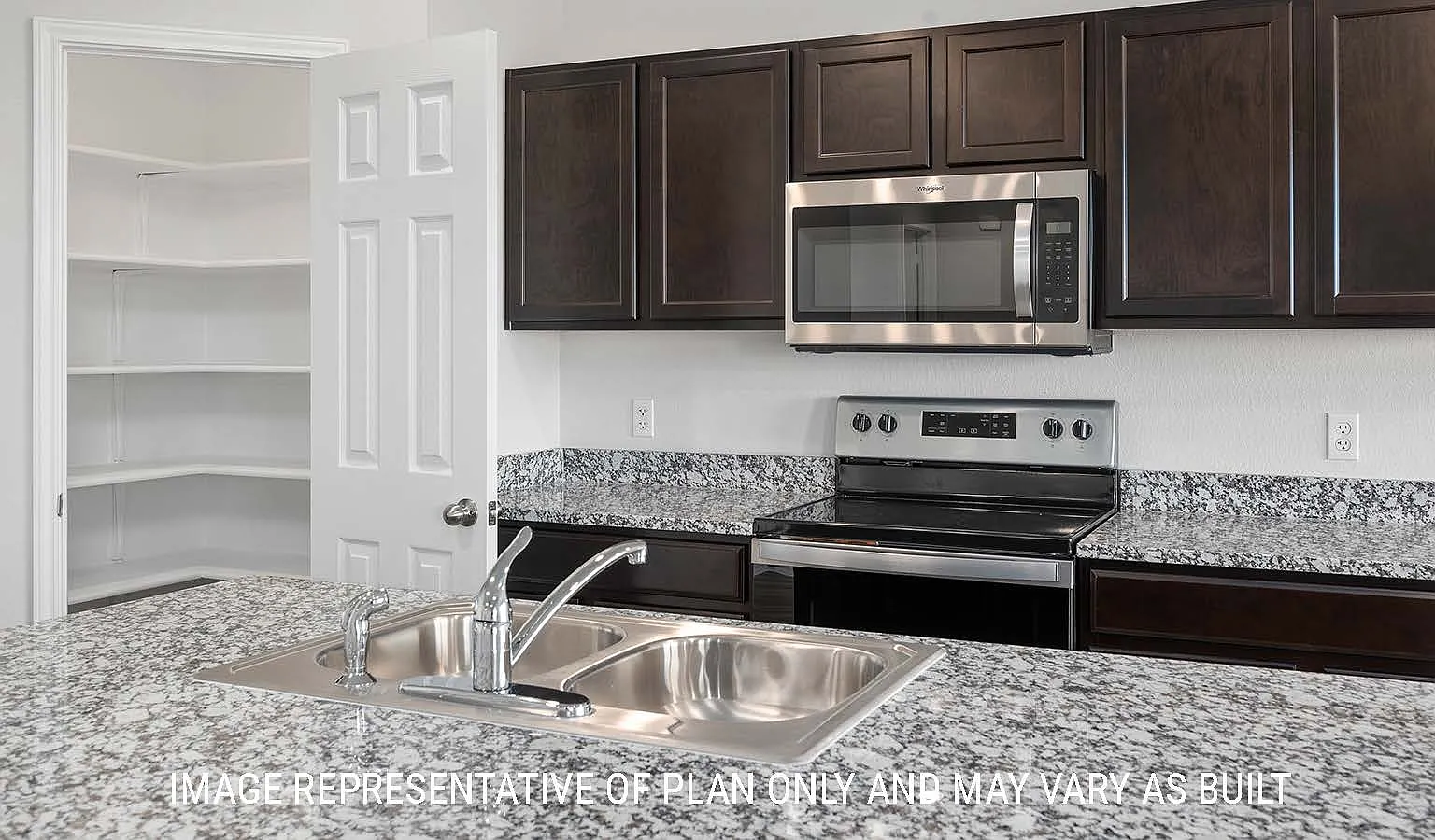 3 bed, 1300 sqft, $1,750 — Photo 2
