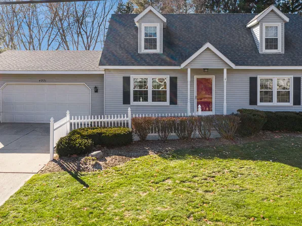 4931 36th Ave, Hudsonville, MI 49426