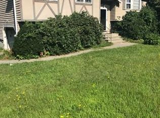 12 Eastview Ave, Billerica, MA 01821