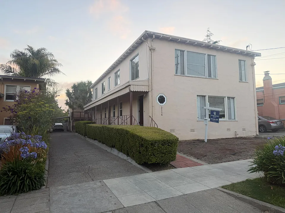 2116 California St #B