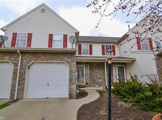 1601 Pinewind Dr, Alburtis, PA 18011