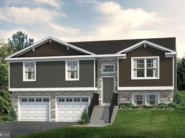 10 Cheltenham Ln, Carlisle, PA 17013