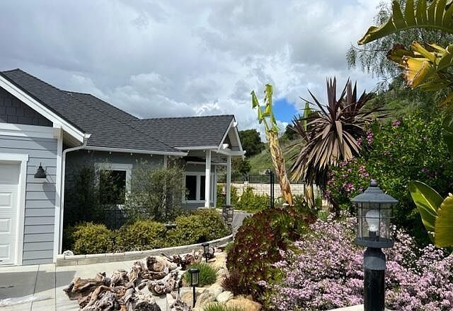 1st image of 370 Los Cabos Ln