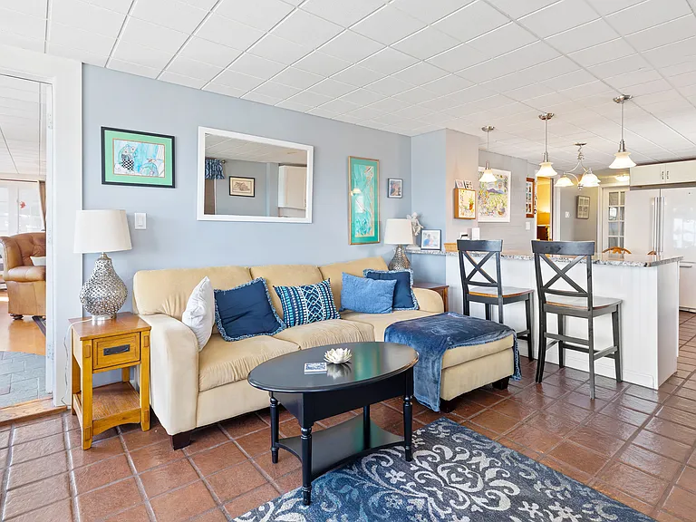 473 Ocean Blvd #1 — Photo 22