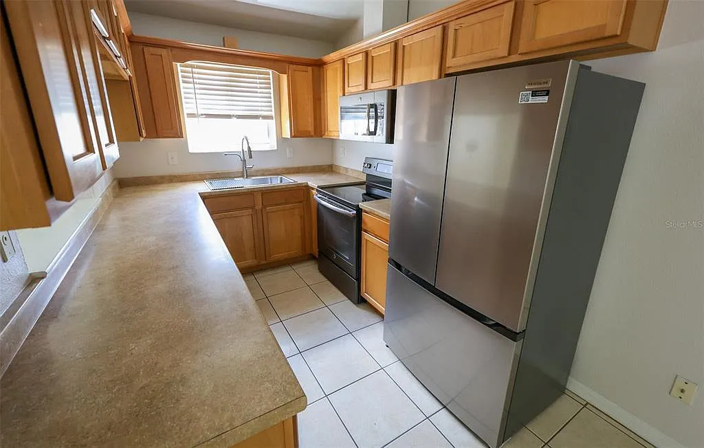 2 bed, 2.0 bath, 1036 sqft, $2,800 — Photo 4