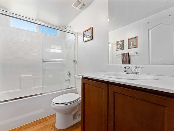 5th image of 6579 Lasseron Dr