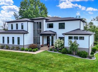 3081 Golfview Dr, Greenwood, IN 46143