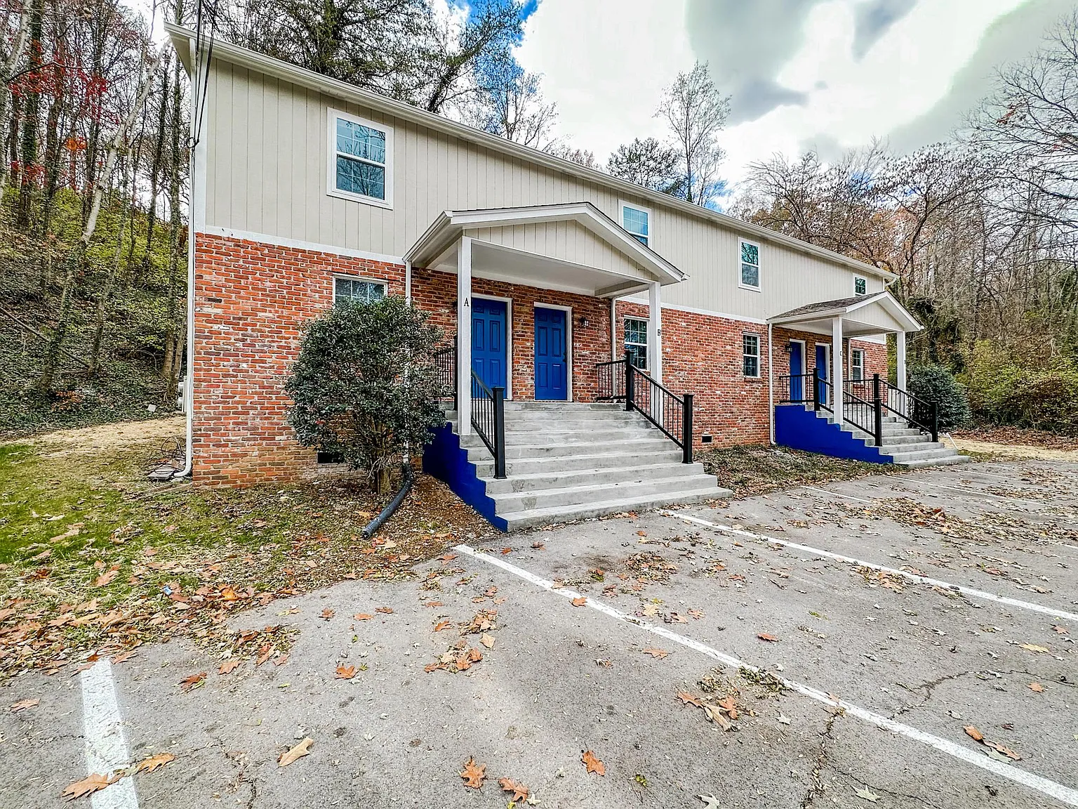 2 bed, 1037 sqft, $1,600 — Photo 3