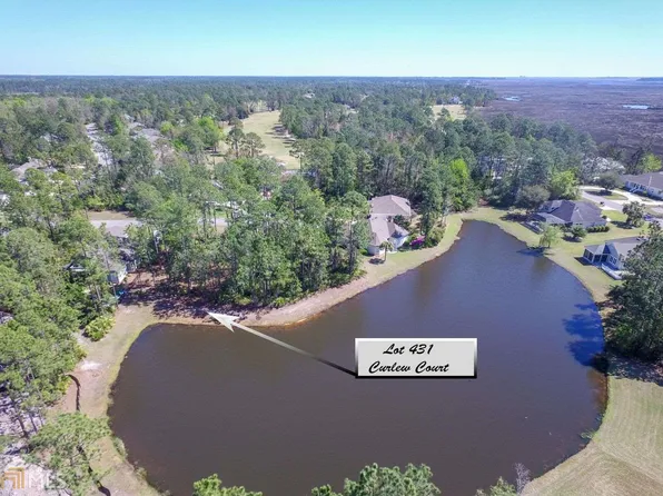 704 Curlew Ct, Saint Marys, GA 31558