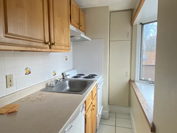 12 Mount Auburn St, Cambridge, MA