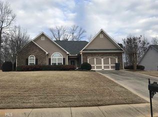 5910 Windsorcreek Dr, Douglasville, GA 30135