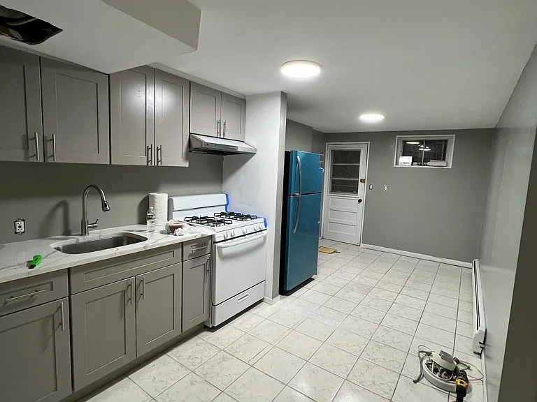 Kitchen & Dinning Room