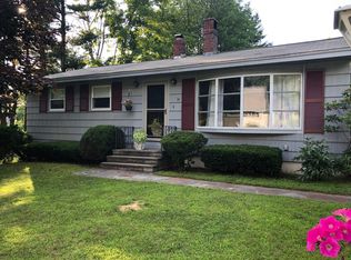 14 Hillside Rd, Portland, ME 04103