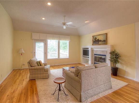 5th image of 13415 W 126th Pl