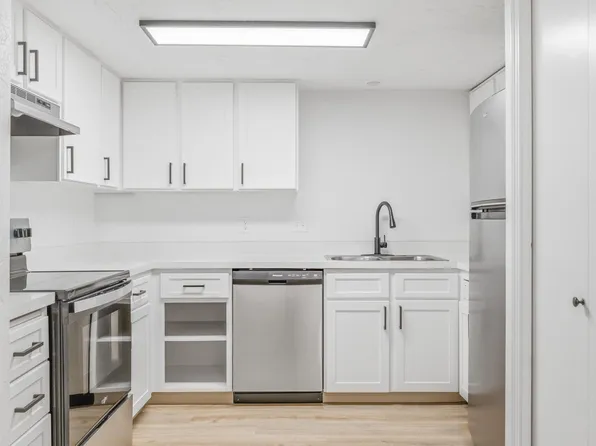 College Park Townhomes