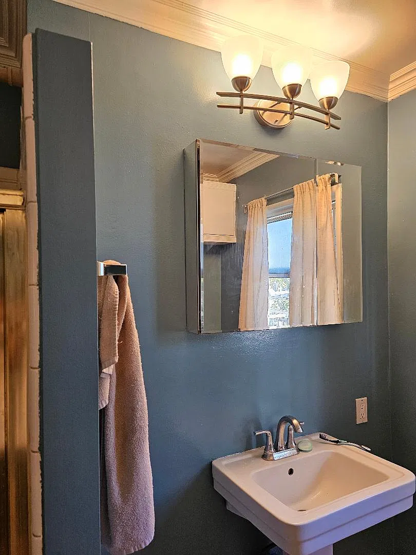 3 bed, 1563 sqft, $900 — Photo 4