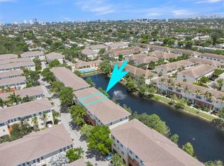 164 SW 6th Ct, Pompano Beach, FL 33060