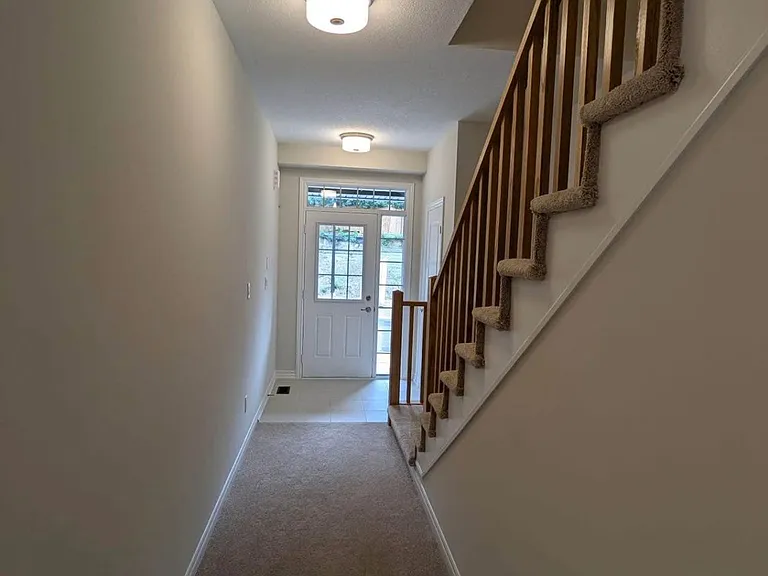 620 Colborne St W #64 — Photo 3