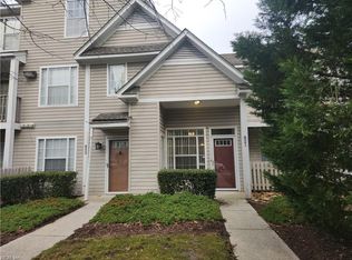821 Whistling Swan Dr, Virginia Beach, VA 23464