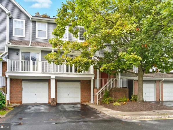 53 E Shrewsbury Pl, Princeton, NJ 08540