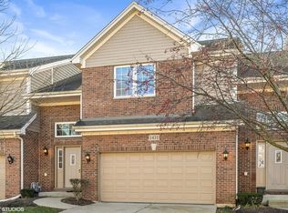1431 E Katie Ln, Elk Grove Village, IL 60074