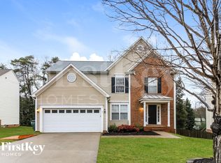 4015 Velinda Dr, Winston Salem, NC 27106