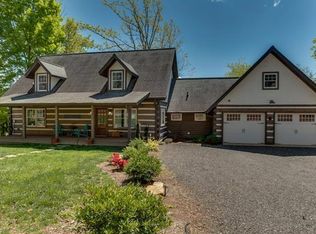 1180 Golf Course Rd, Columbus, NC 28722