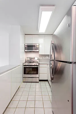 Rented by Mirador Real Estate | media 9