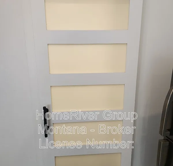 320 Clay St #206 — Photo 5