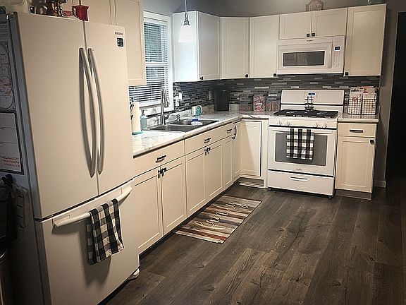 Matte black cabinet fixtures