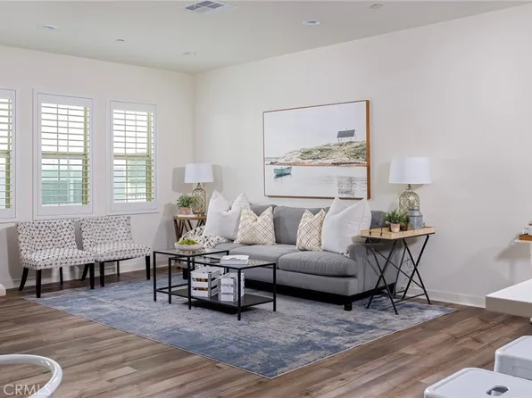 420 Coyote Pass, Lake Forest, CA 92610