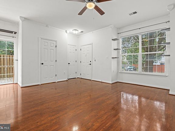 3rd image of 7554 Duneiden Ln
