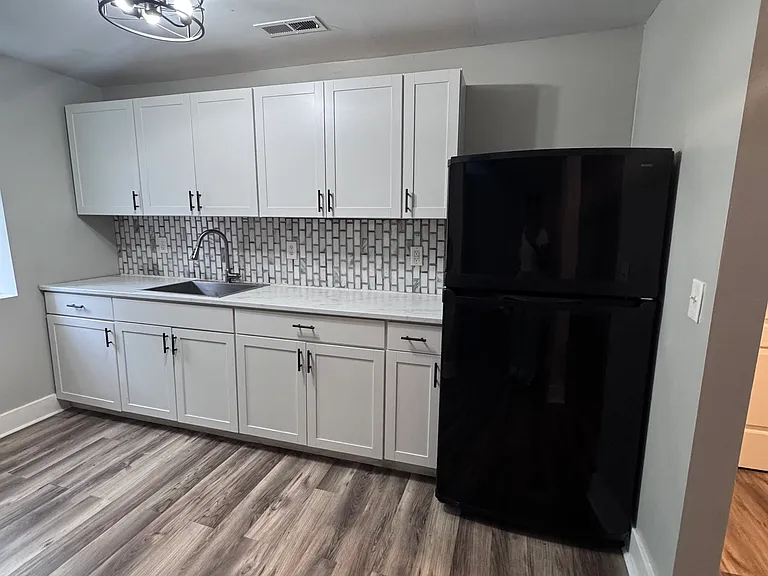 828 Silver Ave — Photo 24