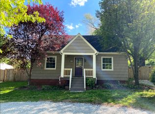 10525 Reams Rd, North Chesterfield, VA 23236