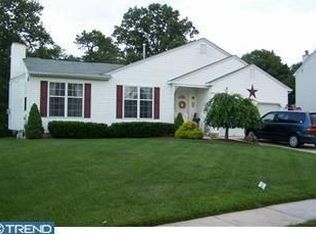 512 School House Rd, Williamstown, NJ 08094