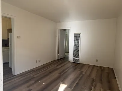 Carol Manor - 3008-3014 O ST — Photo 8