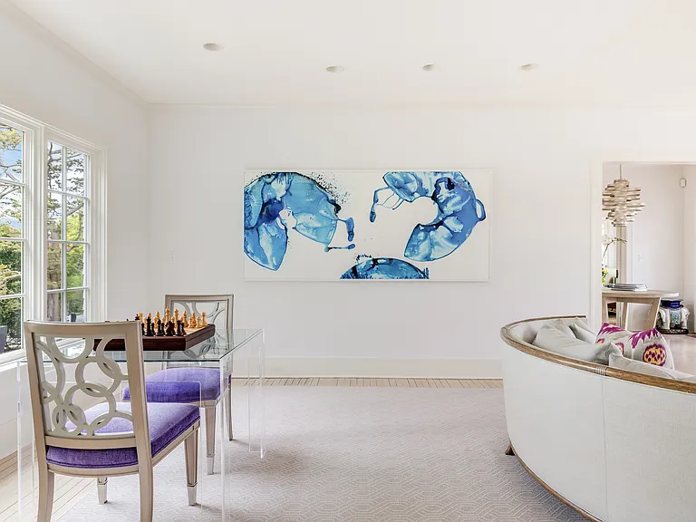 17 Apaquogue Rd — Photo 16