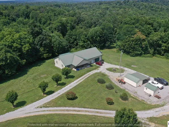 260 Maple Hill Spur Rd, Greensburg, KY 42743