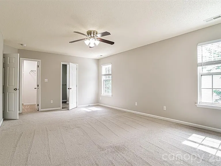 12125 Winghurst Dr — Photo 33